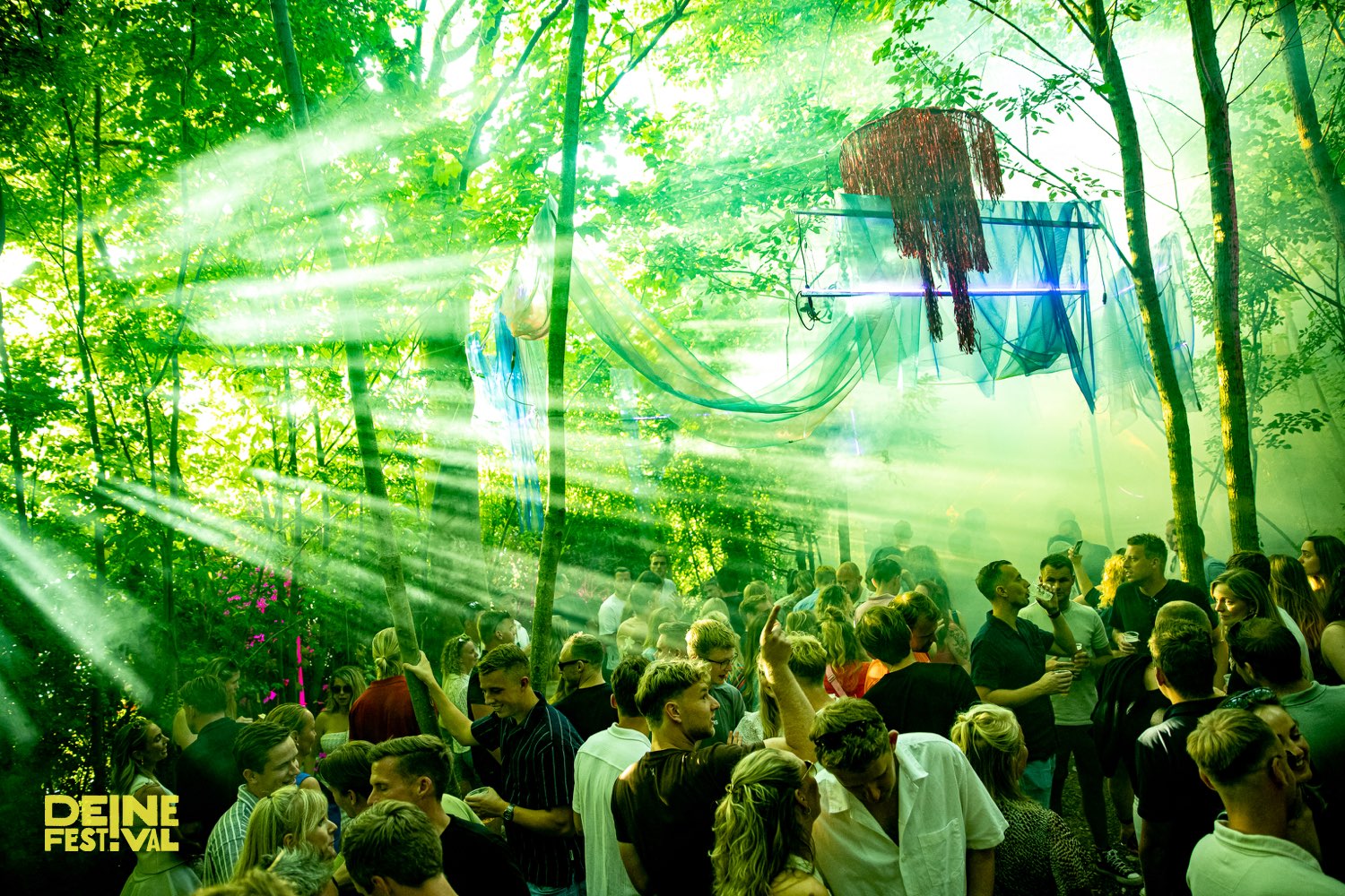 Image gallery marquee